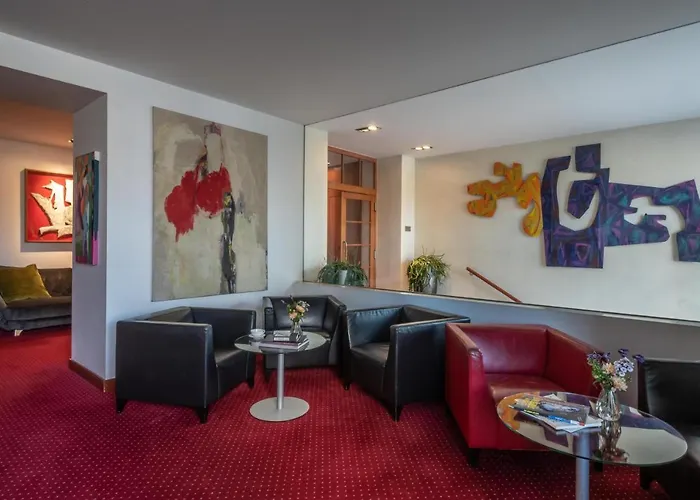 Art Hotel 4*