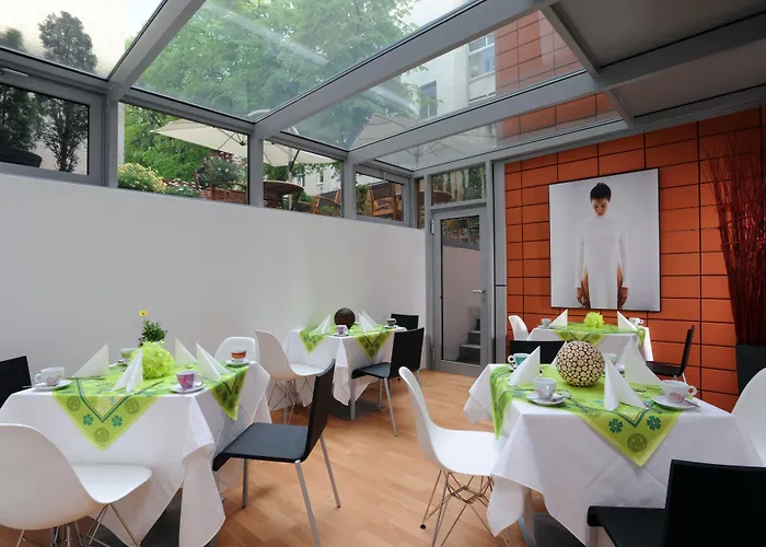 Art Hotel 4*