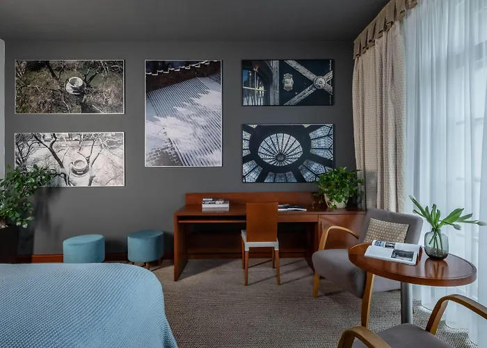 Hotel Art 4*