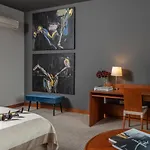 Art Hotell 4*