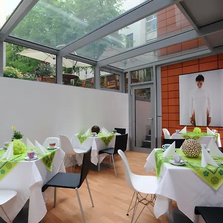 Art Hotel 4*